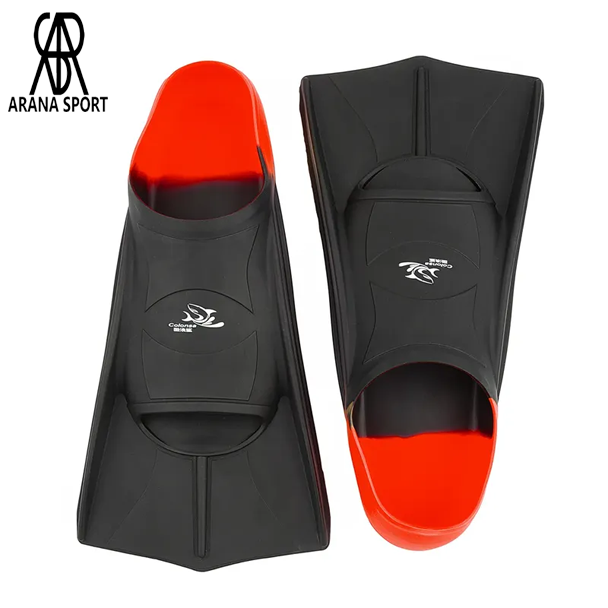 عینک شنای حرفهای زاگز Phantom 2.0 HMK با بند سیلیکونی محکم و قابل تنظیم