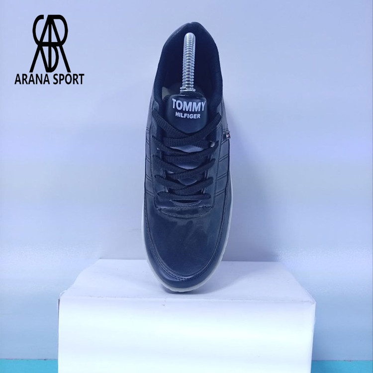 نمای کنار کتونی تامی مردانه ضد آب