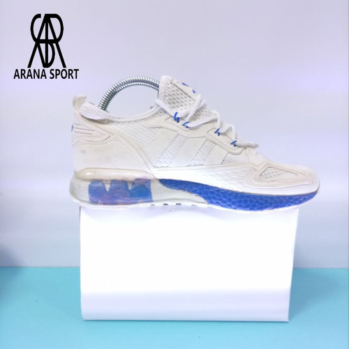 نمای کناری کتونی آدیداس جورابی کد 172