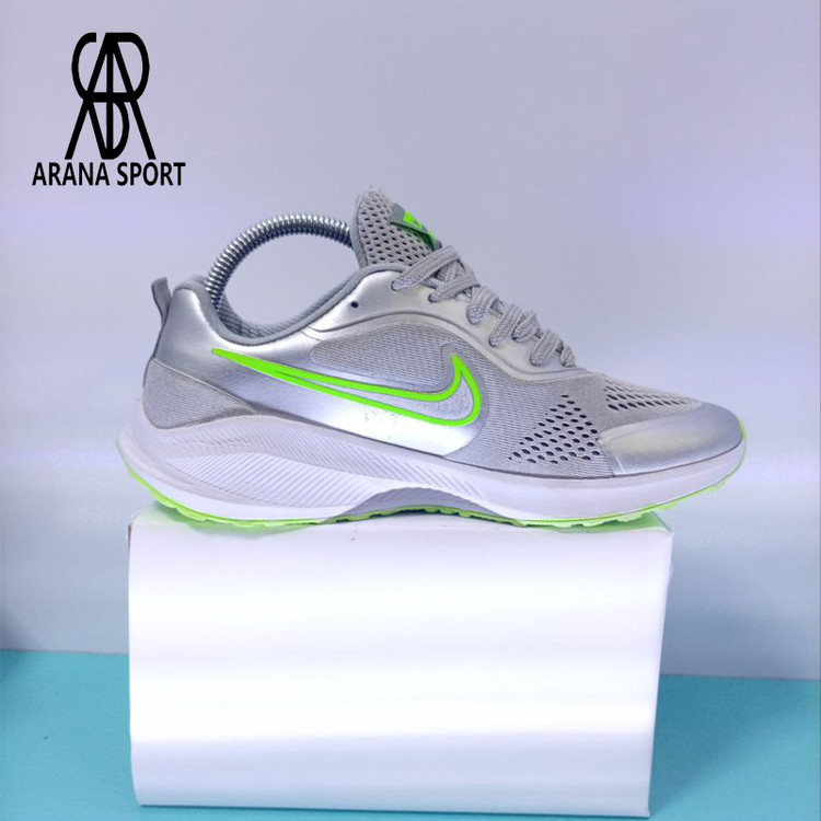 نمای بغل کتونی نایک زوم مردانه مدل 174