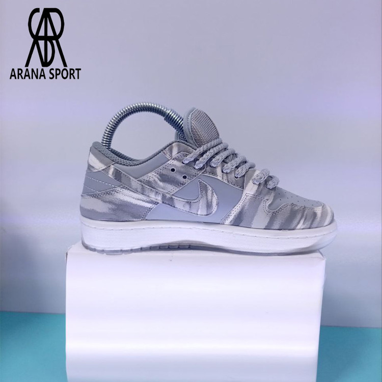 نمای بغل کتونی نایک مردانه کف دوخت