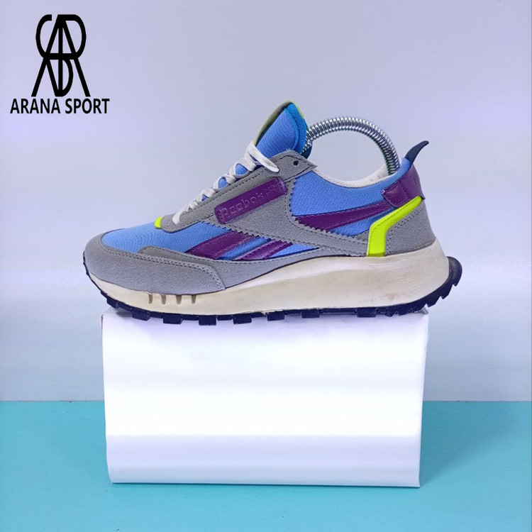 نمای پشت کتونی ریبوک مردانه کف دوخت