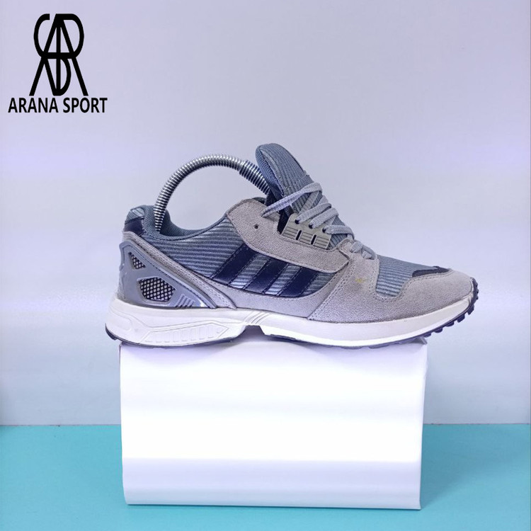 نمای بغل کفش آدیدایس ZX758 کف دوخت