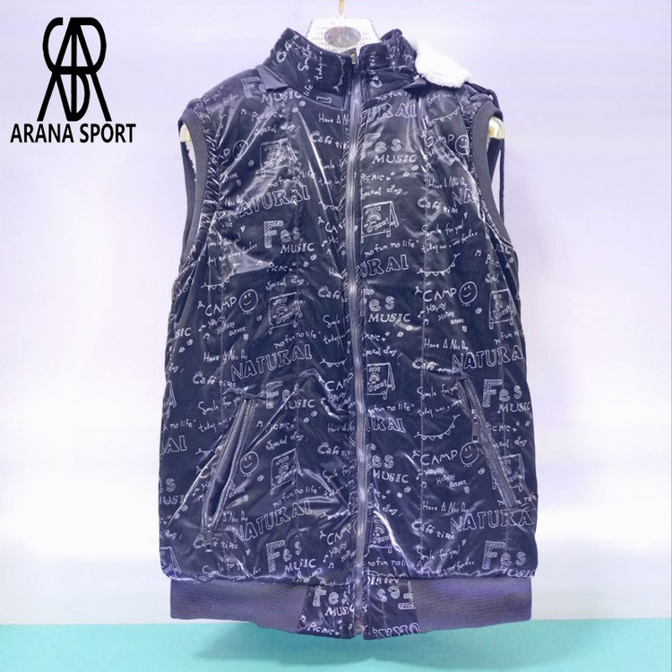 نمای جلوی پافر مردانه سیلیکونی داخل خزدار