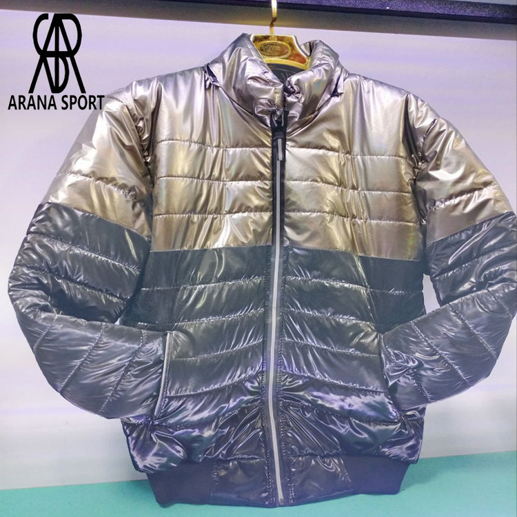 نمای جلوی کاپشن مردانه سیلیکونی دورنگ