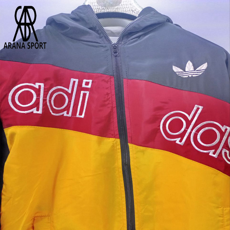 نمای پارچه و دوخت سویشرت آدیداس