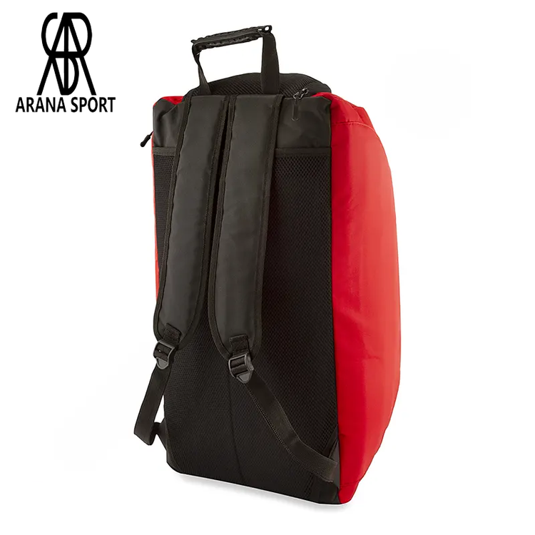 نمای جلو ساک ورزشی نایک با جیب زیپ دار بزرگ – Arena Sporter 05