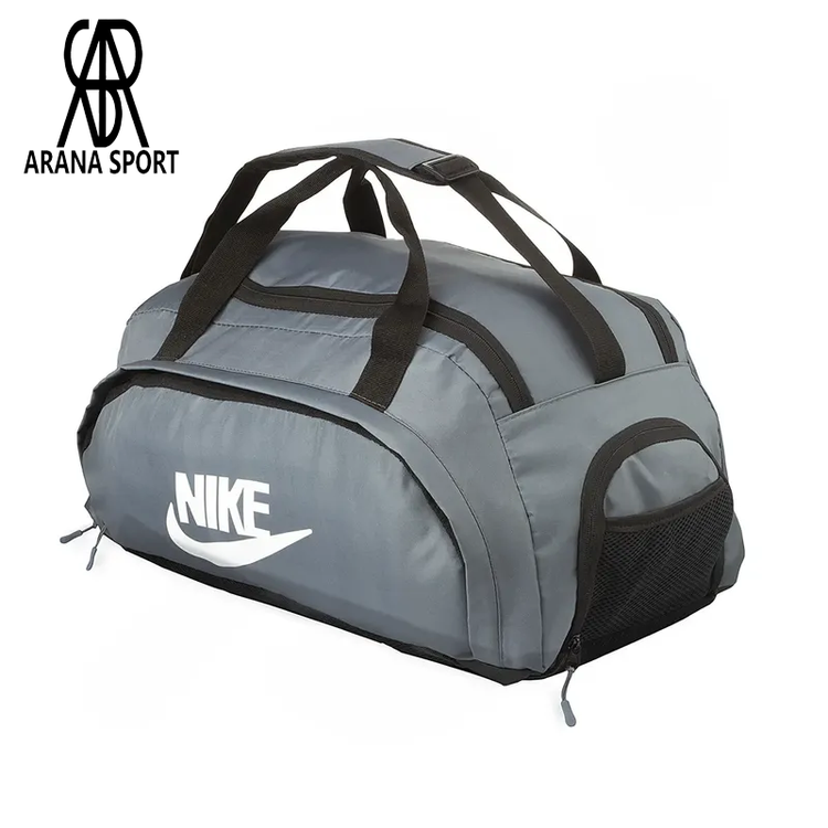 نمای جلو ساک ورزشی نایک با جیب زیپ دار بزرگ – Arena Sporter14