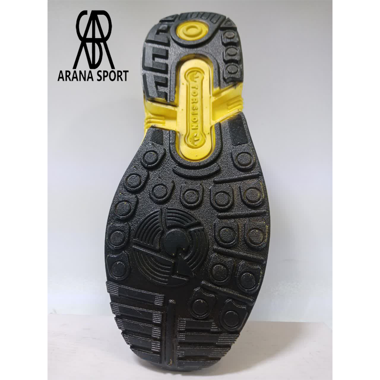 کفش آدیداس سایز بزرگ مناسب استفاده روزمره با زیره نرم و طبی