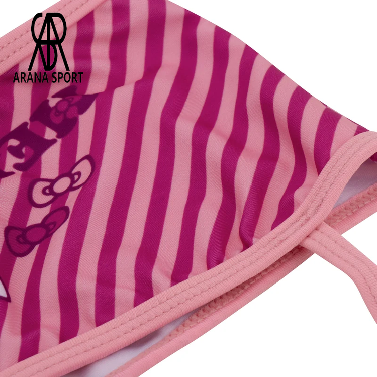 خرید اینترنتی مایو شنا دخترانه بچه گانه دوتکه طرح دار با آستری نرم و طراحی راحت برای کودکان.